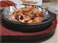 -铜锣湾·有麝自然香(重庆新天地店)