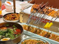 -小董哥烤串·爆汁大油边(故宫店)
