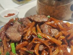 招牌干炒牛河-喜势点·糖沙翁手工茶点·本地人茶居(永庆坊店)