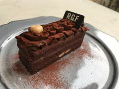 -RGF(巨鹿路店)