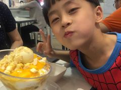 -满记甜品(巴黎春天宝山店)