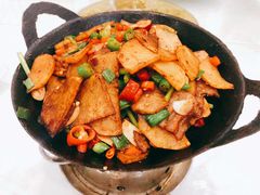 -大鸭梨烤鸭店(金顶街店)