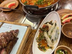 -亮欢寨酸汤鱼(沙冲路店)