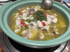 -重庆鸡公煲·青锅花椒鱼(牡丹江路店)