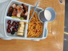 -汽车博物馆主题餐厅