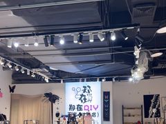 -郑在DIY·潮玩银饰绘画手作(中央大道旗舰店)