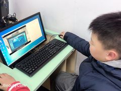 -童程童美·信息学竞赛·乐高机器人编程(长宁来福士校区)