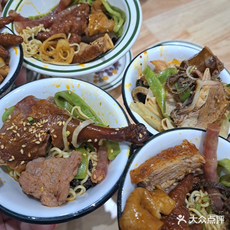 在苏州❗❗被这口冒烤鸭馋到了啦