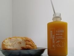 波罗包-面包新语(龙湖·西宸天街店)