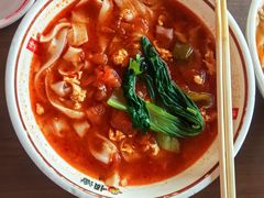 -顺溜·手工刀削面·黑金店(铜锣湾店)