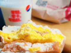 -肯德基(岱宗店)