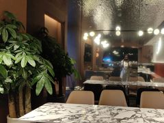 -奢月酒店(成都华西二院锦江院区三圣花乡地铁站店)