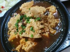 -临街徽菜馆·正宗黄山味