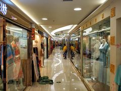 -广州白马服装市场
