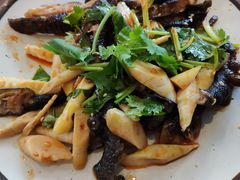 -Local泰莲庭(虹鳟鱼店)