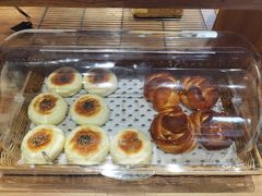 -沁屋面包店(人民东路店)