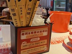 -老闵田螺馆·南昌市井菜·特色小吃(总店)