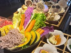 -菌自由丨野生菌火锅特色庭院餐厅(丽江古城店)