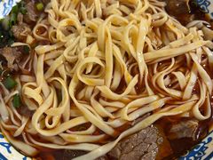 -魏旺湖北正宗牛肉面(硚口公园店)