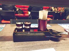 餐具摆设-名代宇奈备长炭烧鳗鱼居酒屋