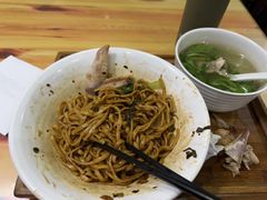 特色鸡汤面-富源春面馆(四川北路店)