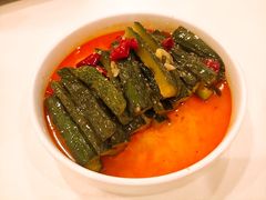 -小六汤包砂煲菜(文景路店)