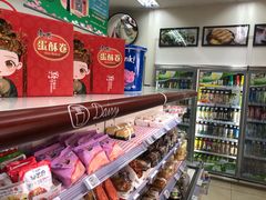 -全家便利店(王府井大街店)