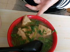-洪峰浩老北京烧饼夹肉(角门路店)