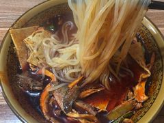 -老字号杨坡红油米线腊汁肉夹馍(东四道巷店)
