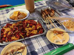 -马路牙子地桌烤肉(工体店)