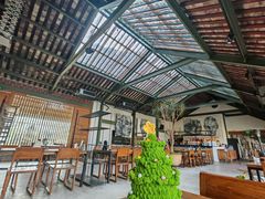 -喜洲吧·江畔老船厂·庭院餐厅(喜临院店)