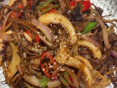 -古都历食南京菜·烤鸭·鸭血粉丝·汤包(南京博物院店)