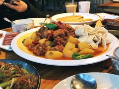 沙湾大盘鸡-塔哈尔·新疆盛宴(城西银泰店)
