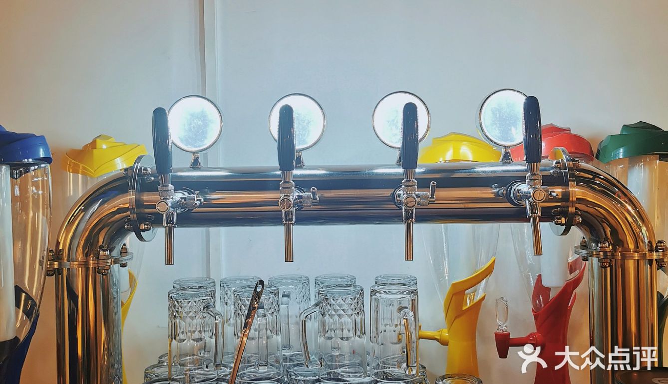 狠人套餐，臭豆腐和肥肠是什么奇妙搭配呀