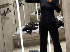 -lululemon(海信广场店)