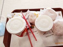 -华莱士·全鸡汉堡(财经学院店)