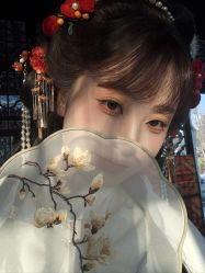 -一揽芳华汉服旗袍体验馆(拙政园店)