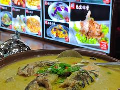 -六和聚传统烤鸭.天津菜(和平店)