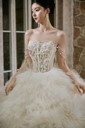 -艾米婚纱&婚礼策划