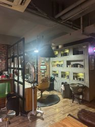 -青木造型HAIR·あおき髪を刈る潮人店