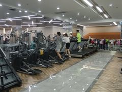 -美航国际健身(北京华联店)