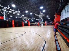 -洛克公园美式运动体验馆(唯品会合肥蜀山城市奥莱店)