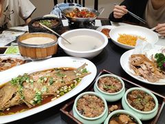 -梅利汴京烤鸭•开封豫菜地标店(东大街店)
