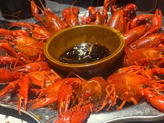 -老街烧烤大排档·地道湖北菜·龙虾馆(汉口火车站店)