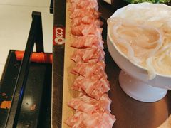 -辣伍鲜毛肚老火锅(元一店)