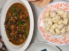 -牧场烧烤餐饮广场