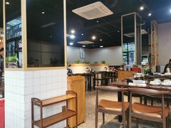 大堂-胡须佬鸡煲四季火锅(海雅缤纷城店)