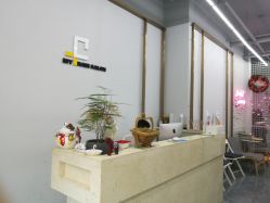 -茶发Salon·烫发染发理发