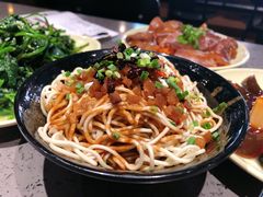 -一棠龙虾•王牌虾球(楚河汉街店)