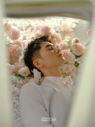 -都市丽人婚纱摄影